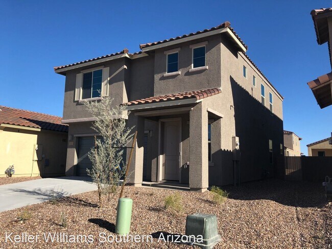 Building Photo - 3 br, 2.5 bath House - 7415 S. Via Casa El...