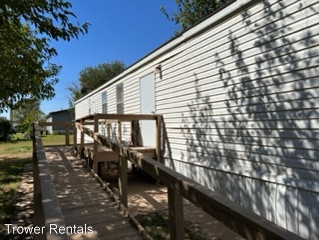 Foto del edificio - 3 br, 1 bath House - 7100 Airline Drive Lo...