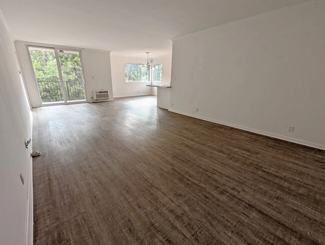 Foto del edificio - 118 S Wetherly Dr