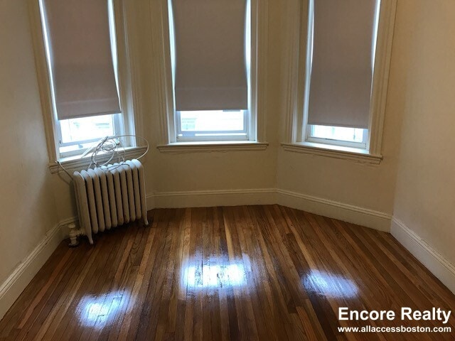 Building Photo - 1185 Boylston St