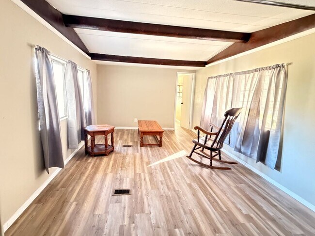 Foto del edificio - 2313 SE 30th St