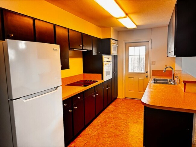 Foto del edificio - 4 bedroom in Tempe