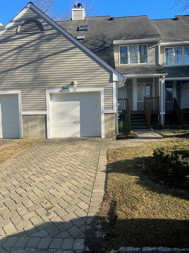 38 Reagan Way, Township Of Washington, NJ 07676 Townhome Rentals in