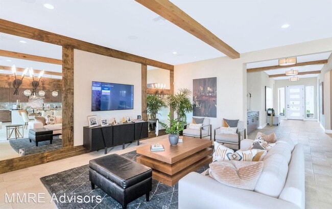 Building Photo - 4 br, 4.5 bath House - 10118 E Tesla Ave