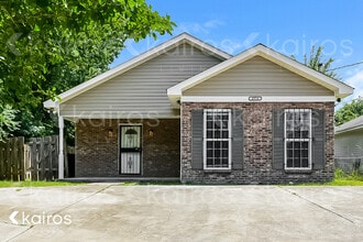 Building Photo - 6914 Aldora Dr