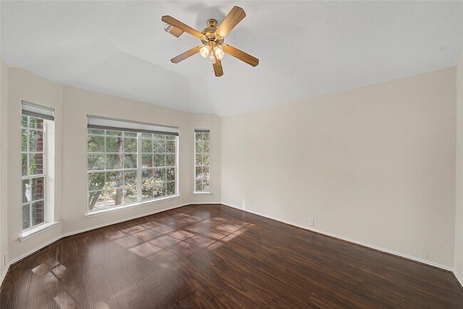 Building Photo - 1611 Brazos Gate Dr