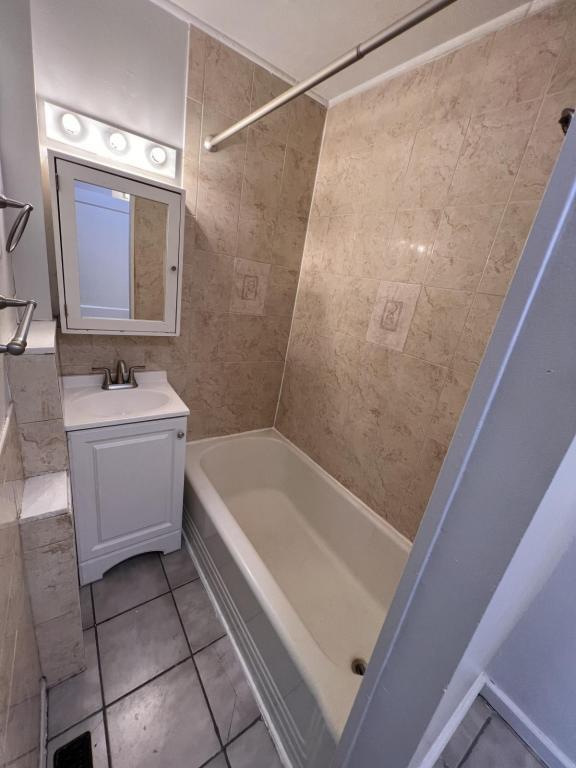 Foto del edificio - 1102 Barrett St