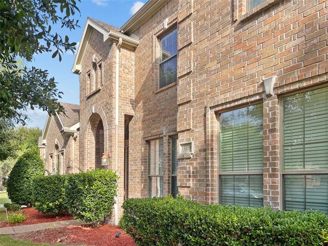Building Photo - 15159 Snowshill Dr