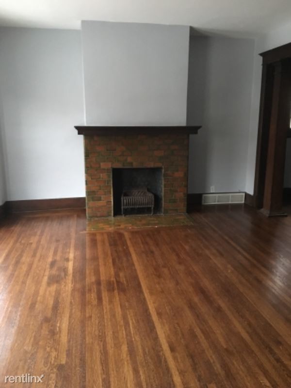 Primary Photo - 349 Bryant St
