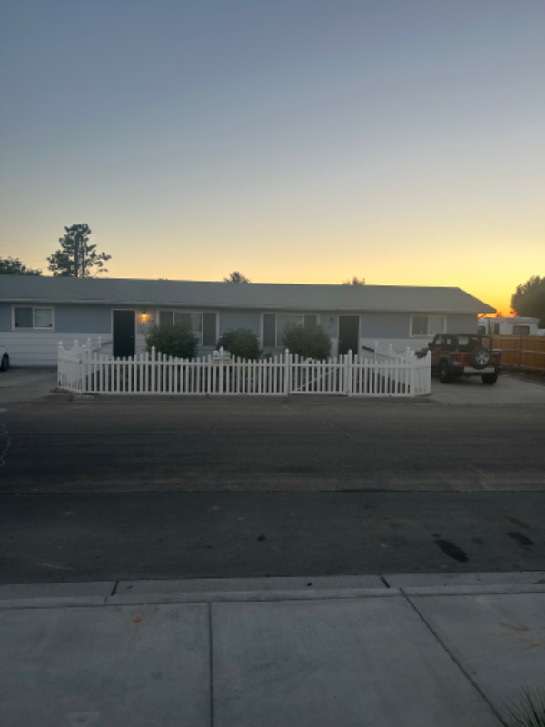 Primary Photo - 1812 Sunset Ave