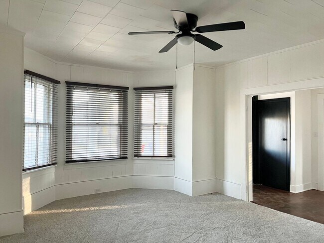 Foto del edificio - 741 Riverside Ave