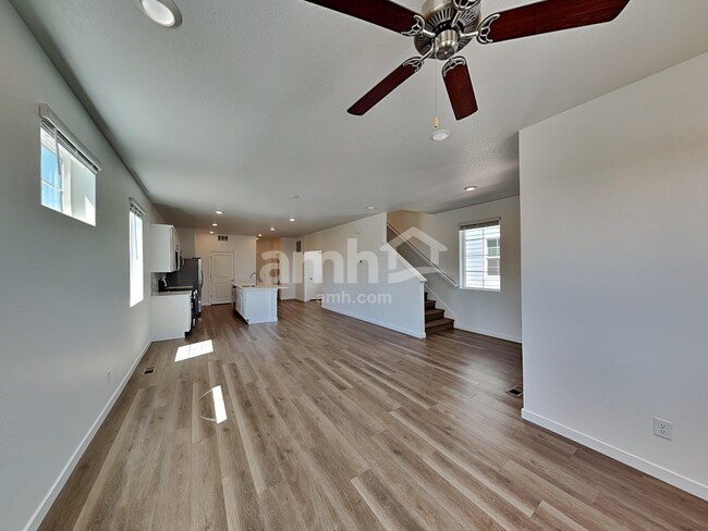 Building Photo - 26141 E Calhoun Pl