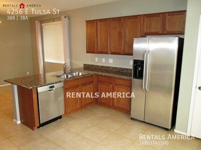 Building Photo - 4256 E Tulsa St