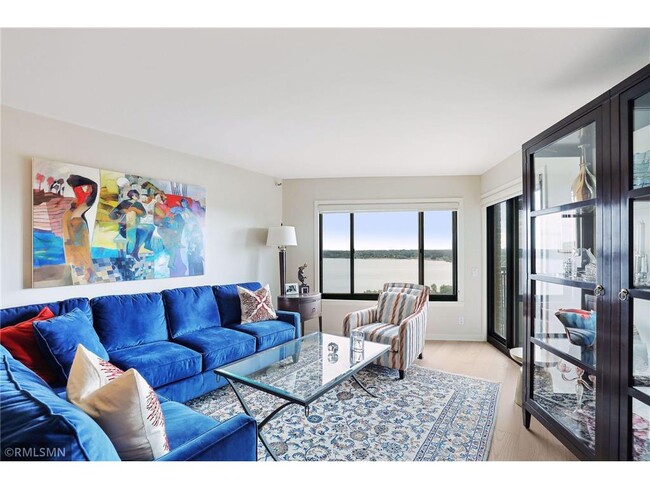 Foto del edificio - 2950 Dean Pkwy