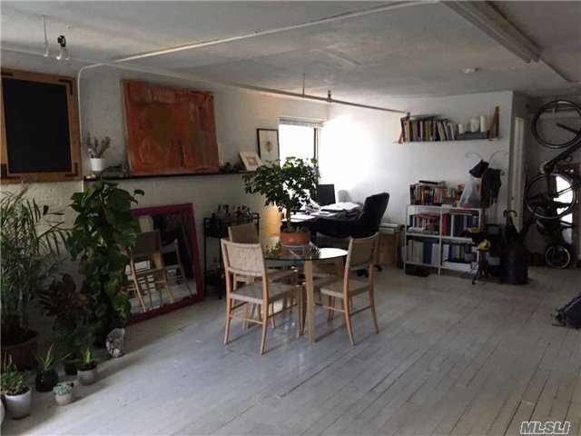 Foto del edificio - 220 E 134th St