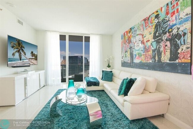 Foto del edificio - 347 N New River Dr E