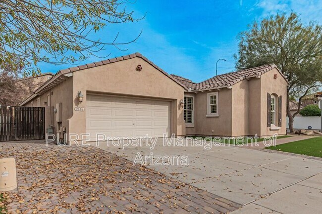 Building Photo - 2146 E Desert Broom Dr
