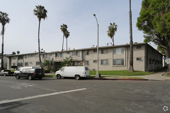 Foto del edificio - Coco Capri Apartments