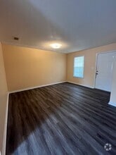 Building Photo - 1819 Hazel Dr