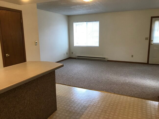 Building Photo - 307 N Huber St