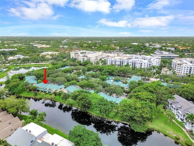 Building Photo - 502 Westree Ln