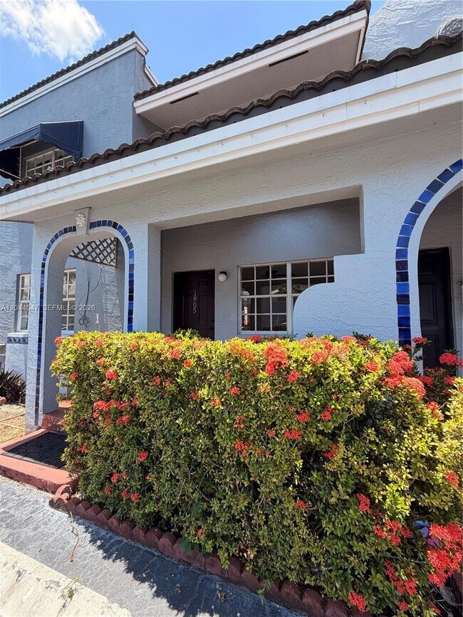 Foto del edificio - 7000 NW 173rd Dr