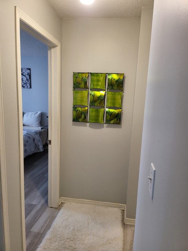 Building Photo - 177 Garden St