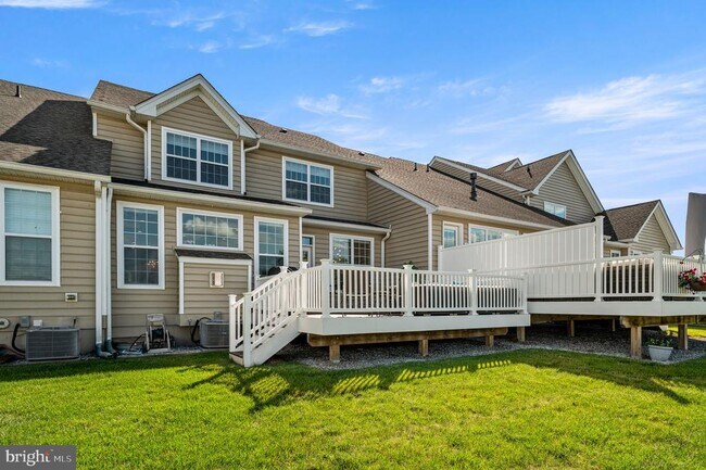 Building Photo - 184 Iron Hill Way