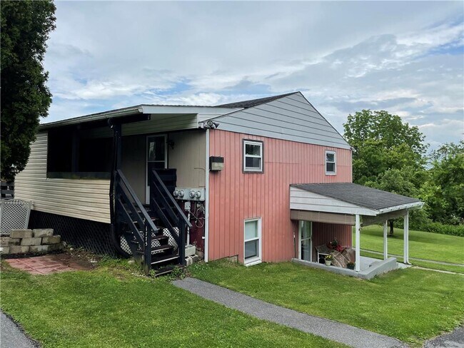 Building Photo - 1775 Morgan Hill Rd