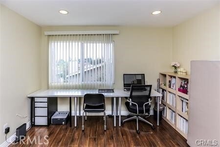 Building Photo - 1133 Rosecrans Ave