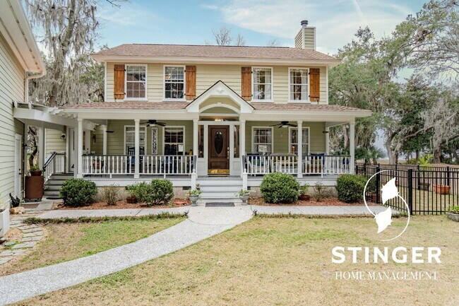 Foto del edificio - 1808 Lenora Dr