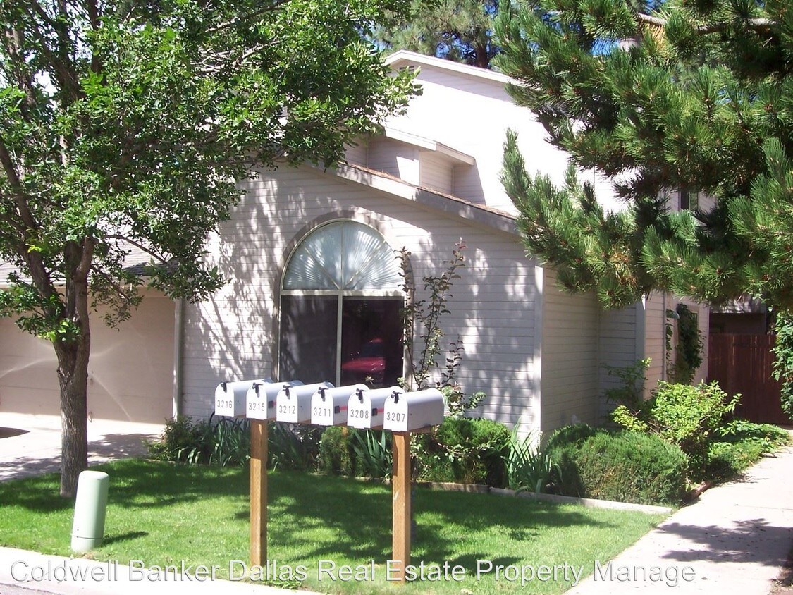 Foto del edificio - 3216 N Kyle Loop