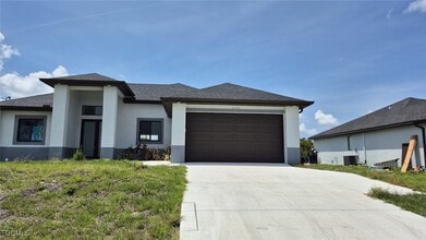 Building Photo - 2724 Diplomat Pkwy W