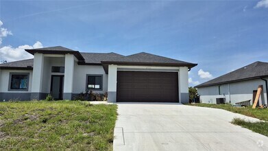 Building Photo - 2724 Diplomat Pkwy W