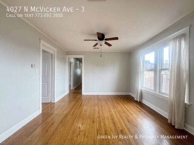 Building Photo - 4027 N McVicker Ave