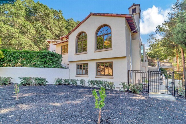 Foto del edificio - 74 Yarrow Valley Ln