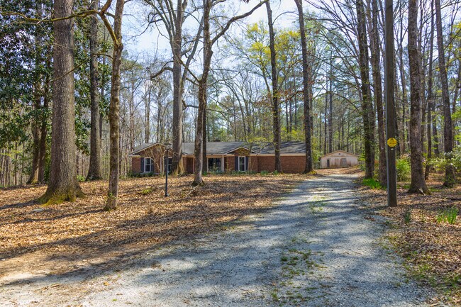 Foto del edificio - 1026 Denney Rd