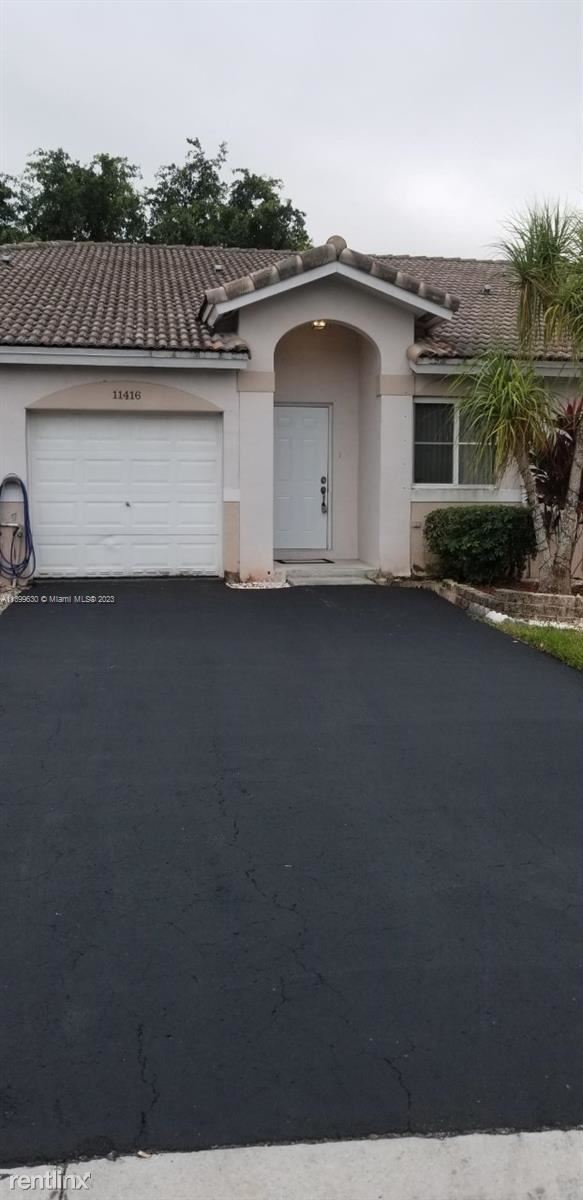 Building Photo - 3 br, 2 bath House - 11416 SW 17th Ct