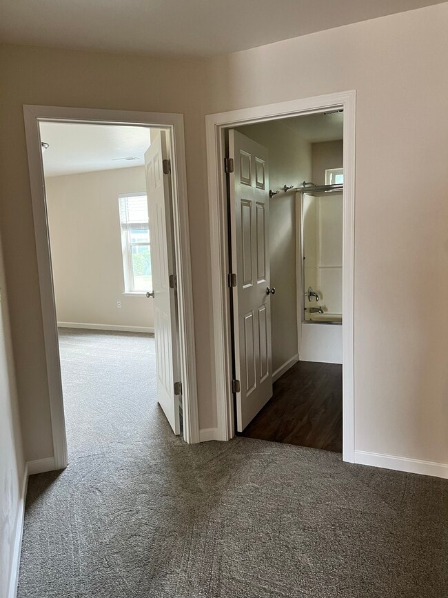 Foto del edificio - 5555 Glenridge Way