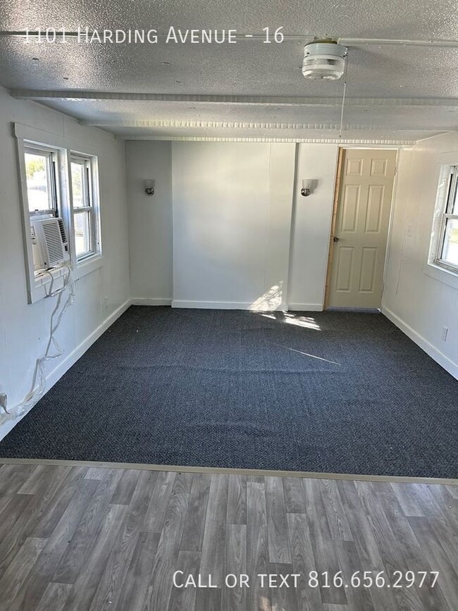 Building Photo - 1101 Harding Ave