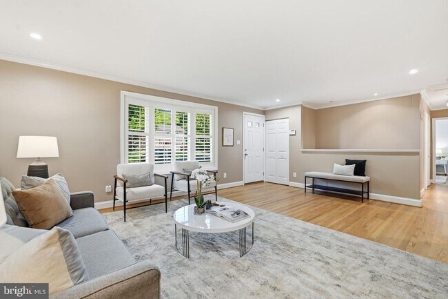 Building Photo - 4513 Willet Dr