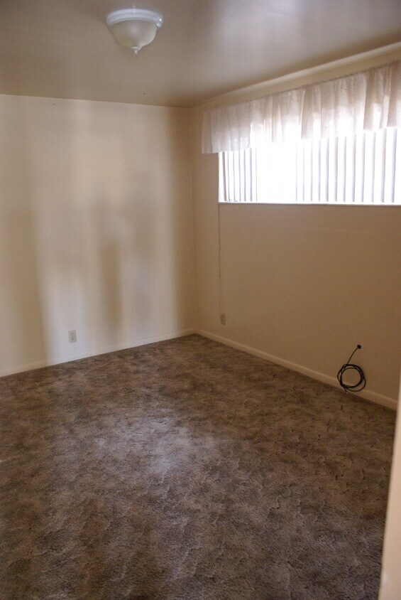 Foto del edificio - 3205 S Kenwood St