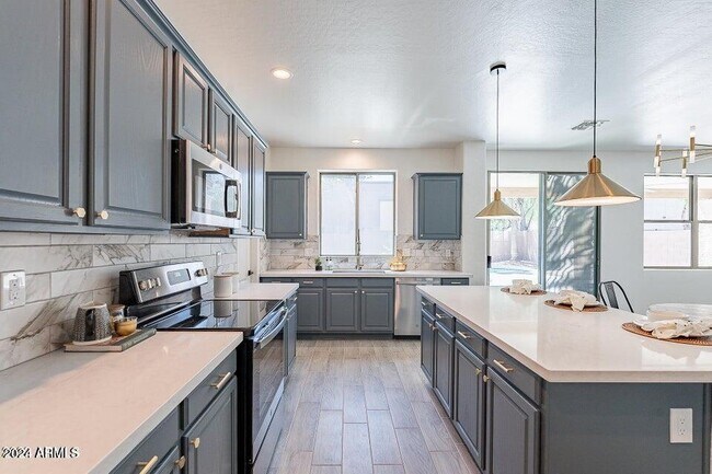 Foto del edificio - 20858 N 90th Ave