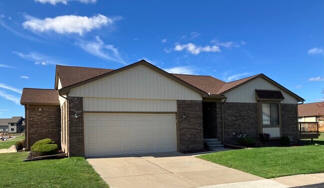 Foto del edificio - 26233 Annagrove Ln