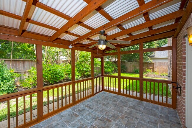 Foto del edificio - 3238 Enclave Ln