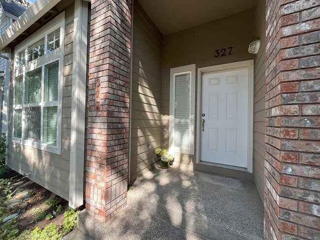 Building Photo - Comfort Meets Style in This Inviting 3-Bed...