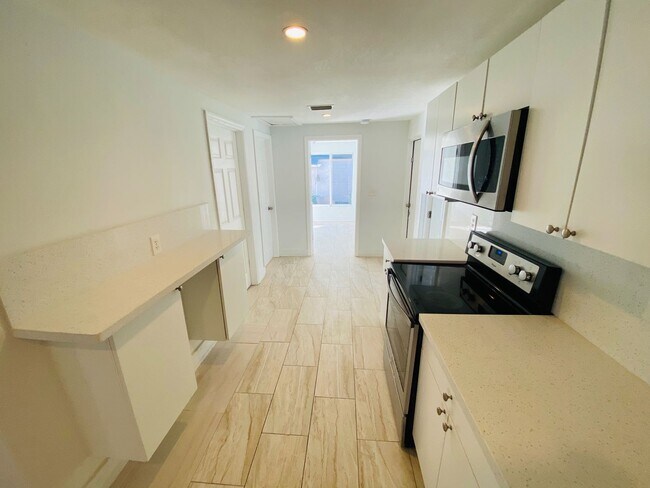 Building Photo - 2230 NW 51st Terrace