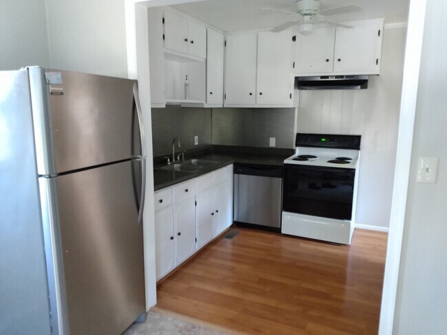 Building Photo - York Terrace