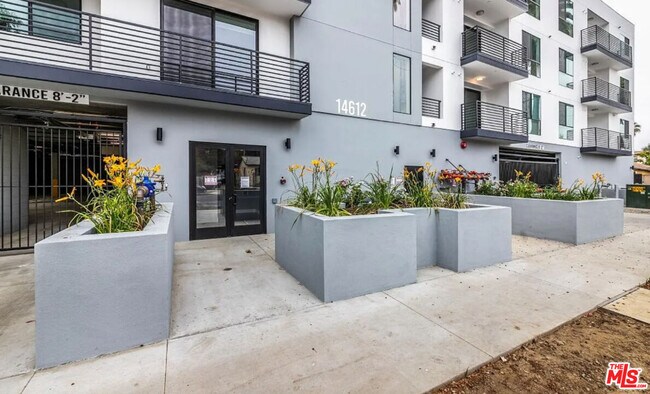 Foto del edificio - 14612 Calvert St