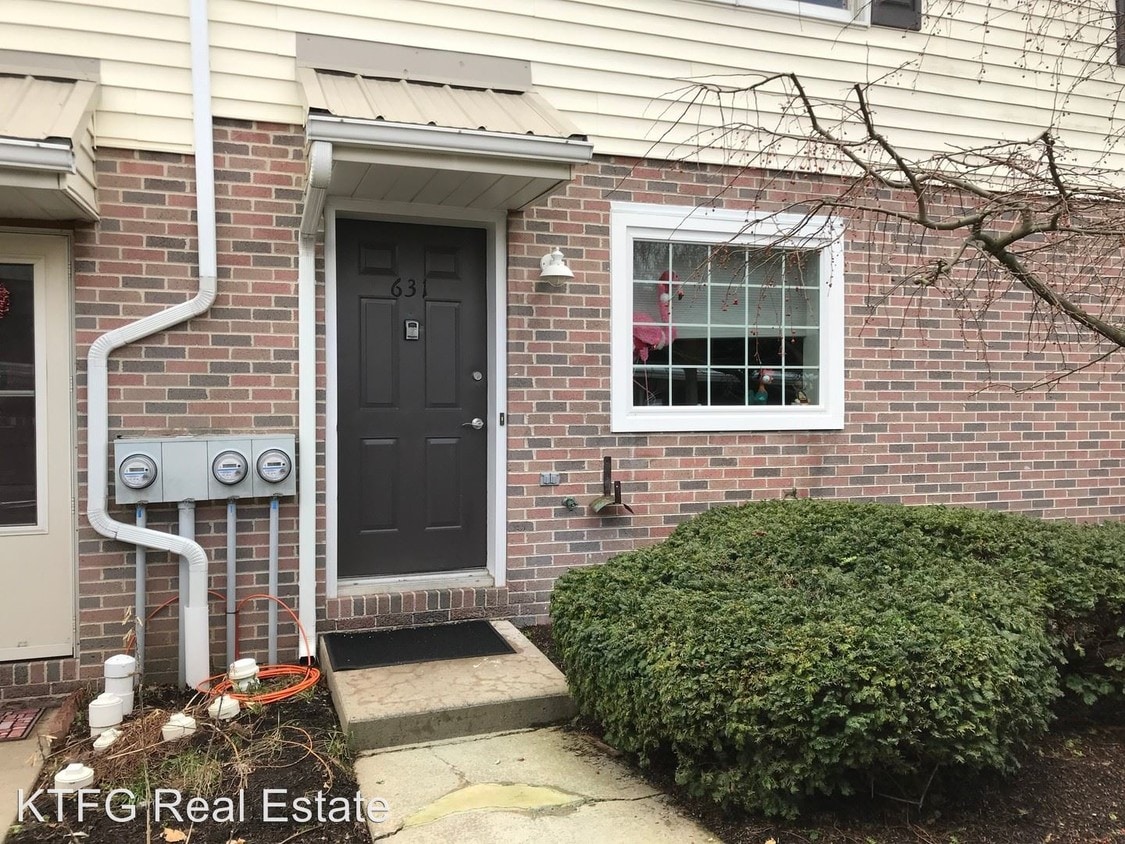 Primary Photo - 3 br, 2.5 bath House - 631 Marjorie Mae St